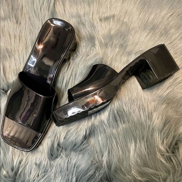 Shoes - Rubber Slide Sandals